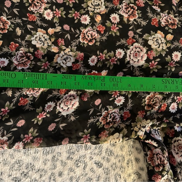 Umgee babydoll black floral top with ruffles size M - Picture 13 of 15